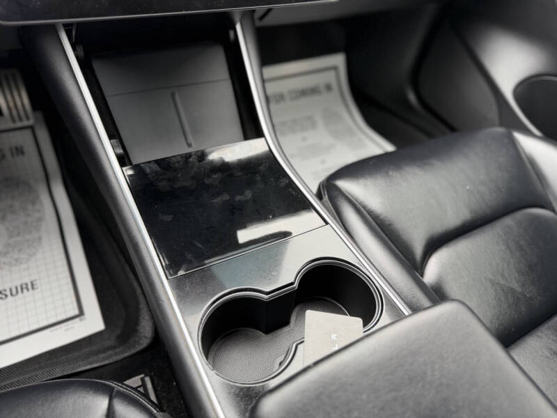 2019 Tesla Model 3 Performance