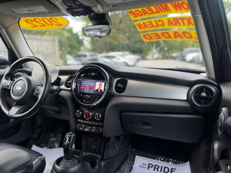 2022 MINI Hardtop 4 Door Cooper