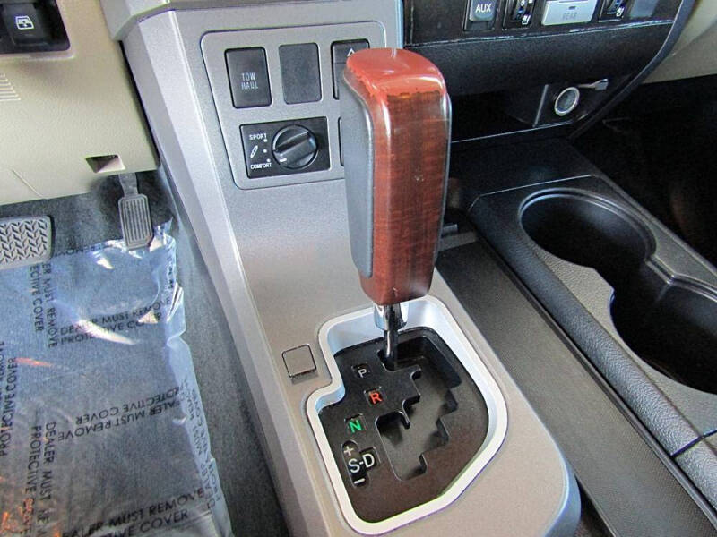 2014 Toyota Sequoia Platinum