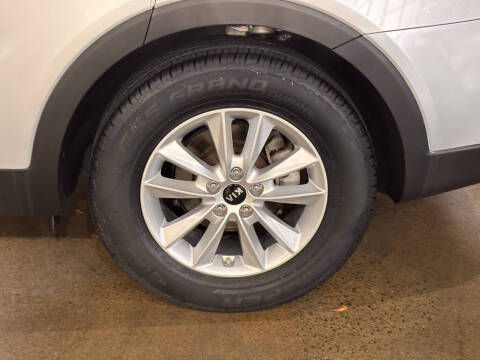 2019 Kia Sorento LX V6