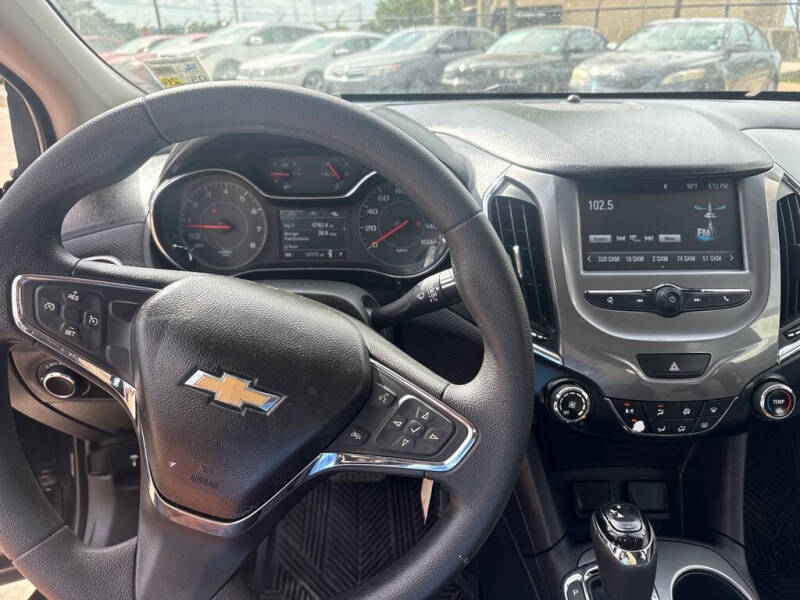2018 Chevrolet Cruze LT Auto
