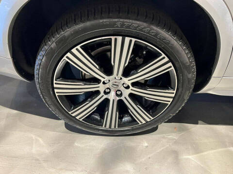 2022 Volvo XC90 T6 Inscription 7-Passenger