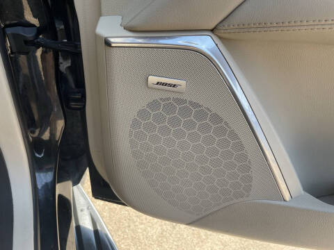 2018 Cadillac Escalade ESV Luxury