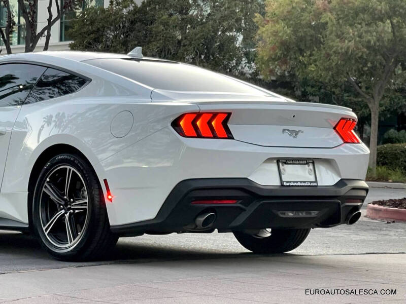 2024 Ford Mustang EcoBoost Premium