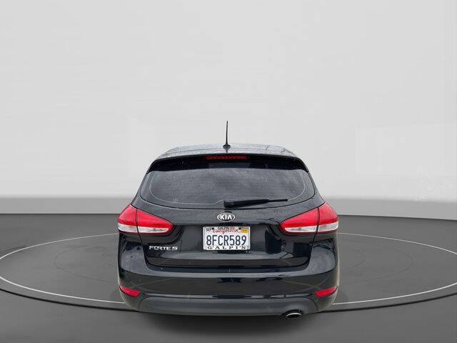2018 Kia Forte5 LX