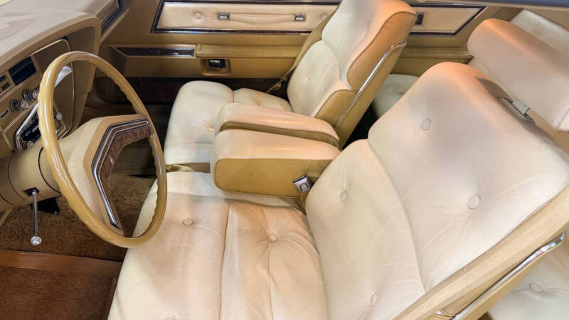 1976 Ford Thunderbird