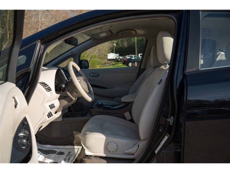 2012 Nissan LEAF SL