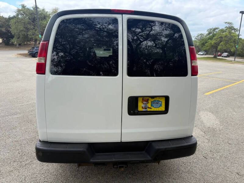 2018 Chevrolet Express LS 3500