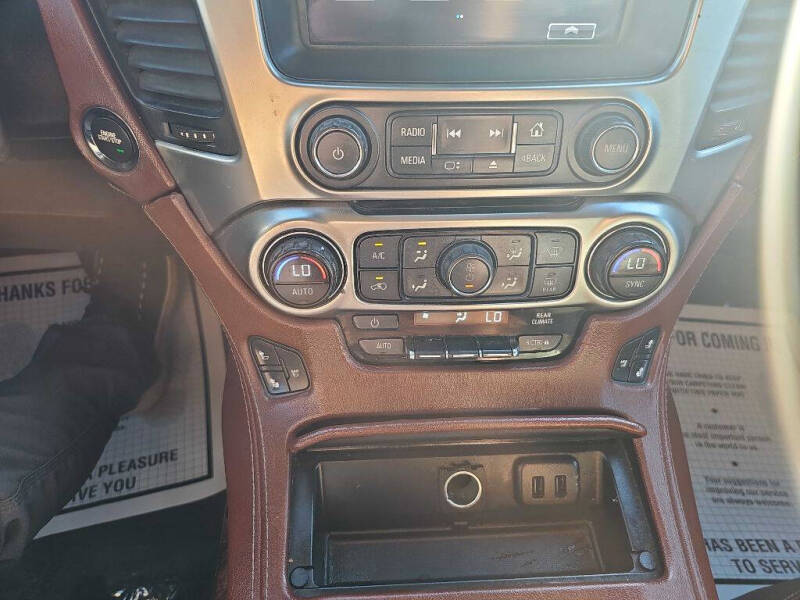 2016 Chevrolet Suburban LTZ