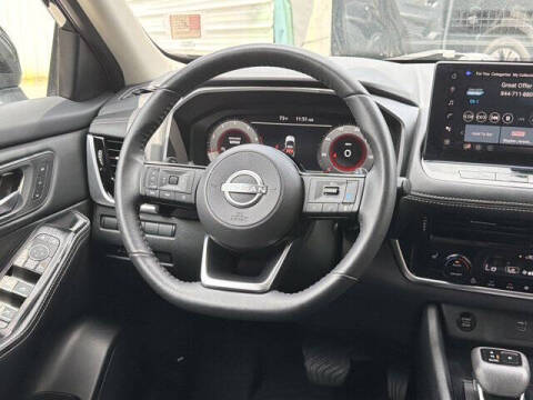 2024 Nissan Rogue SL