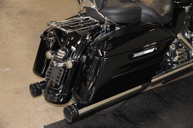 2016 Harley-Davidson STREET GLI