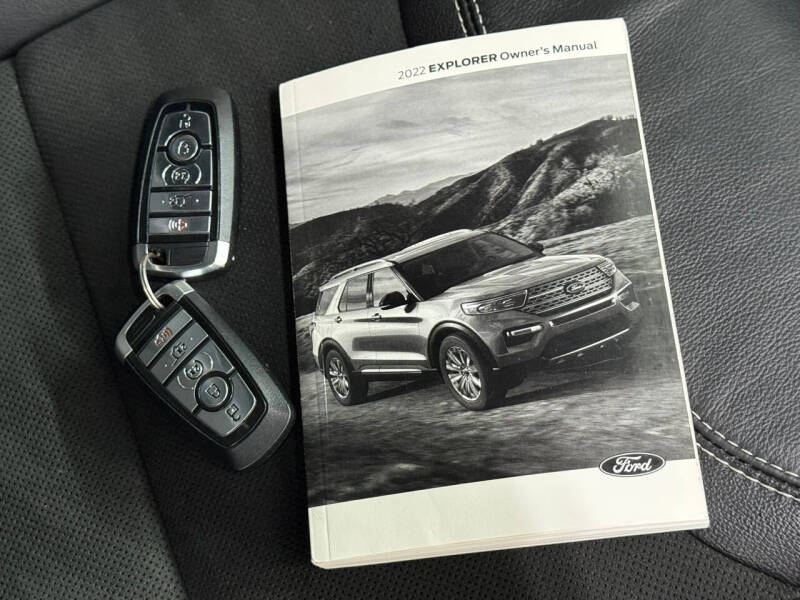 2022 Ford Explorer ST