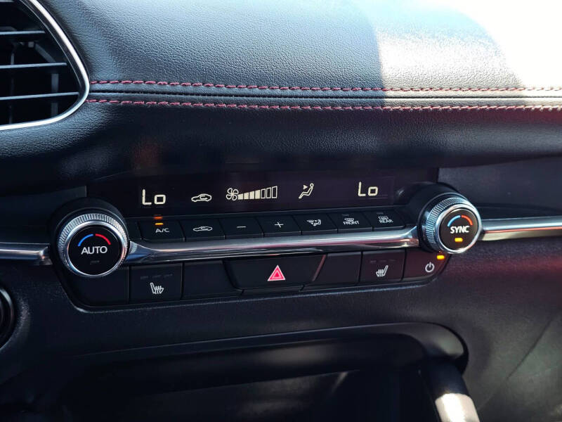 2026 Mazda Mazda3 Hatchback 2.5 S Carbon Edition