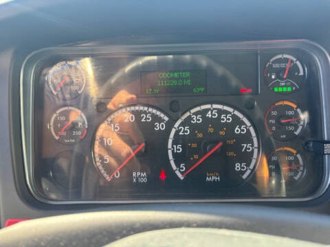 2019 Freightliner M2 106