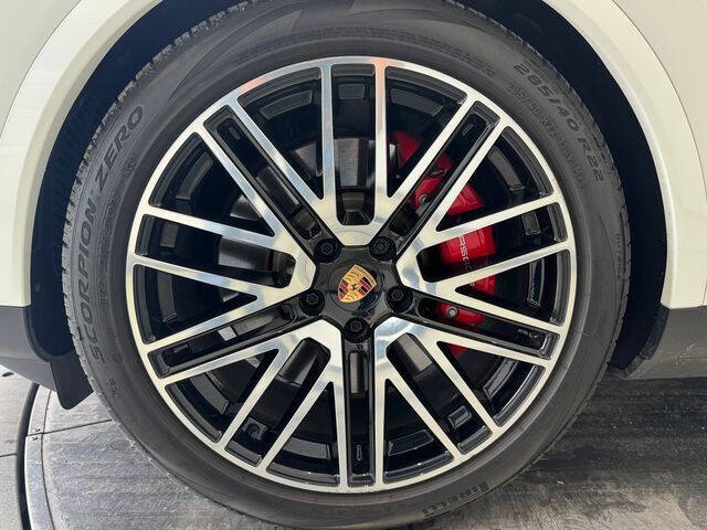 2025 Porsche Cayenne S Coupe