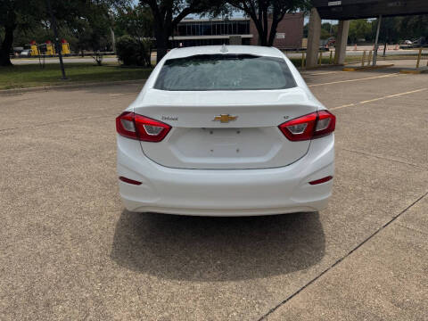 2018 Chevrolet Cruze LT Auto