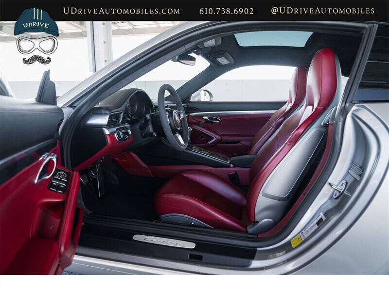 2017 Porsche 911 Carrera