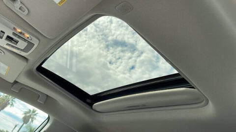 2022 Toyota Sienna LE 8-Passenger