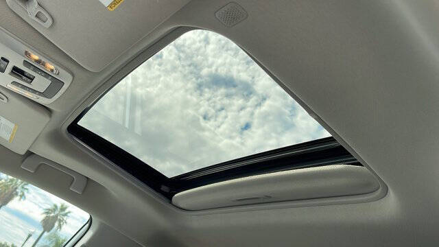 2022 Toyota Sienna LE 8-Passenger