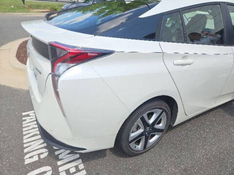 2018 Toyota Prius Three Touring