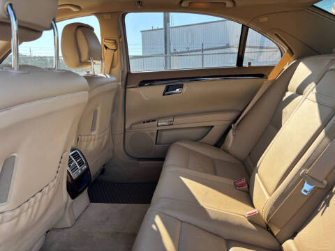 2011 Mercedes-Benz S-Class S 550