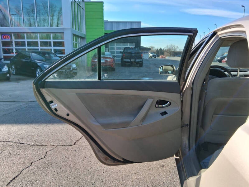 2009 Toyota Camry LE