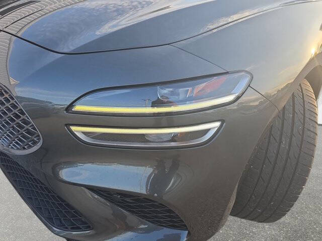 2022 Genesis G70