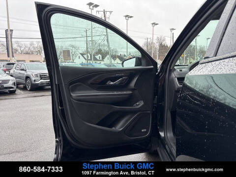 2023 GMC Terrain AT4