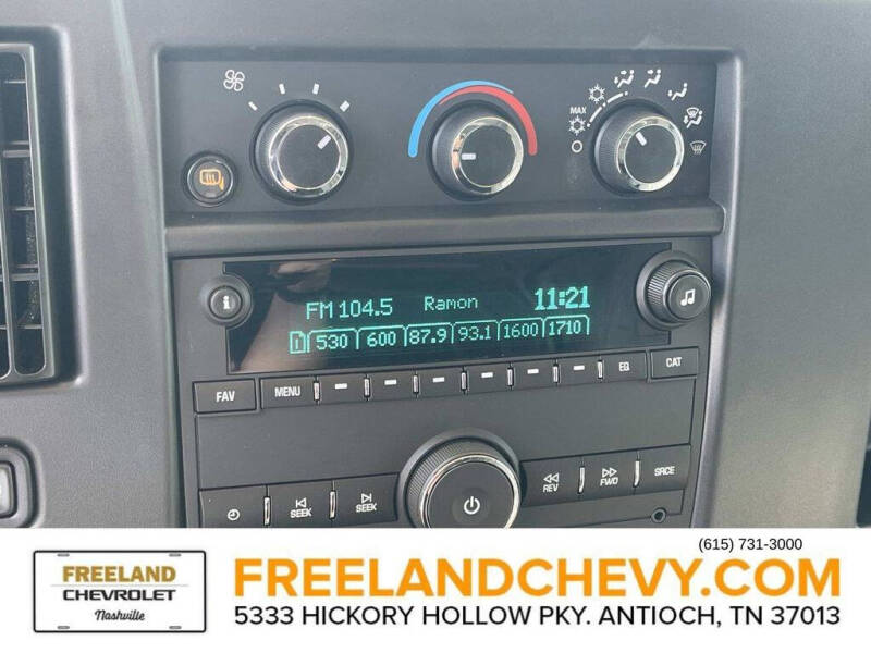 2025 Chevrolet Express 3500
