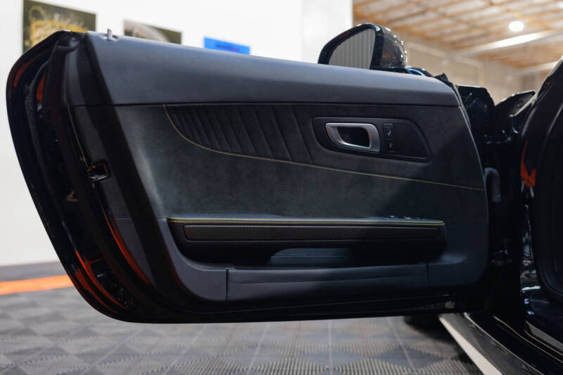 2018 Mercedes-Benz AMG GT R