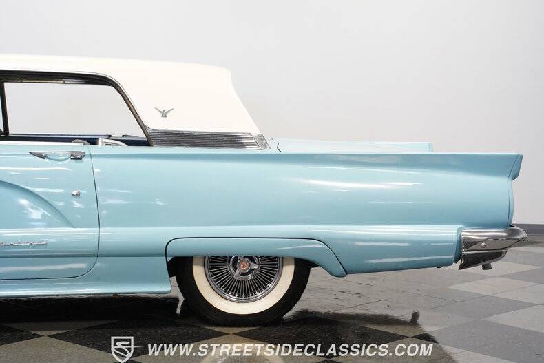 1959 Ford Thunderbird