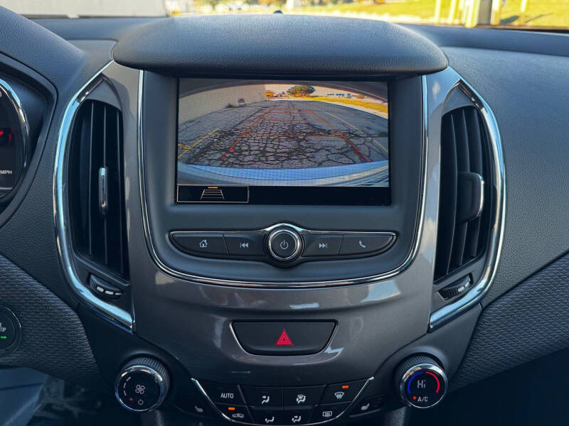 2019 Chevrolet Cruze LT