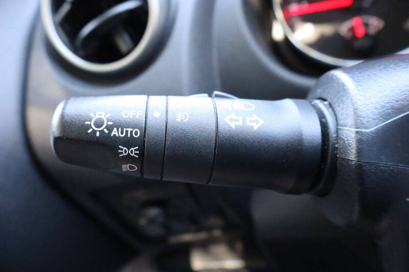 2011 Nissan Rogue SV