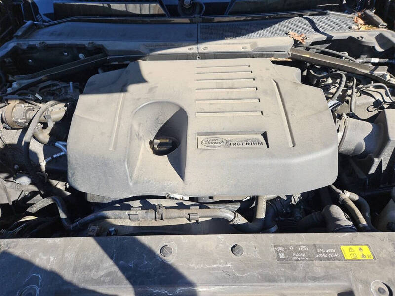 2022 Land Rover Defender 110 X-Dynamic SE