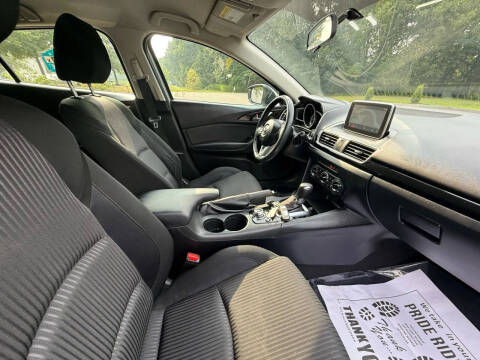 2015 Mazda MAZDA3 i Touring