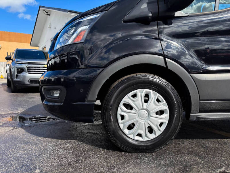 2023 Ford Transit