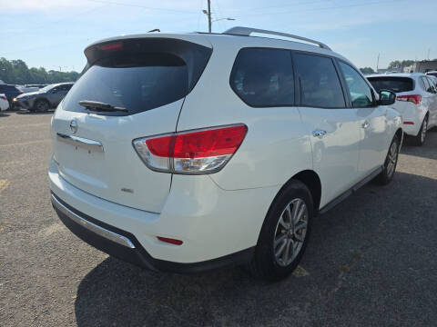 2016 Nissan Pathfinder S