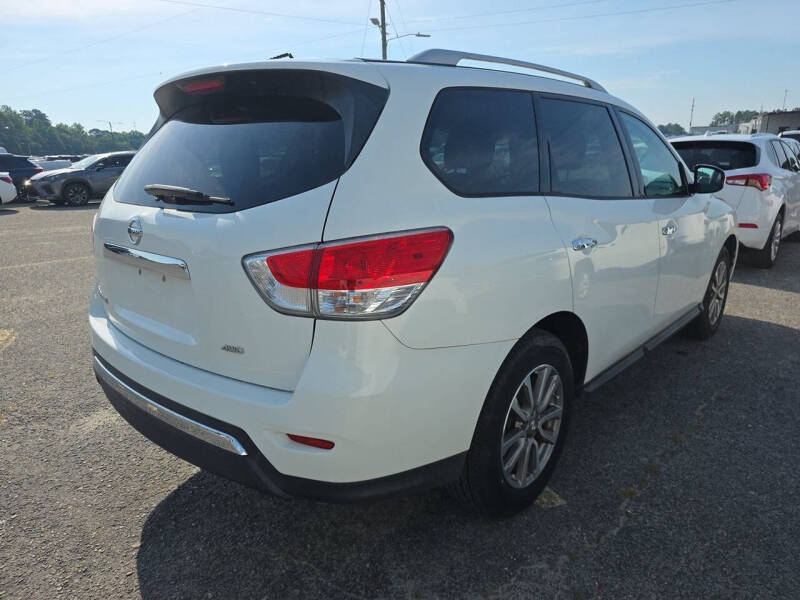 2016 Nissan Pathfinder S