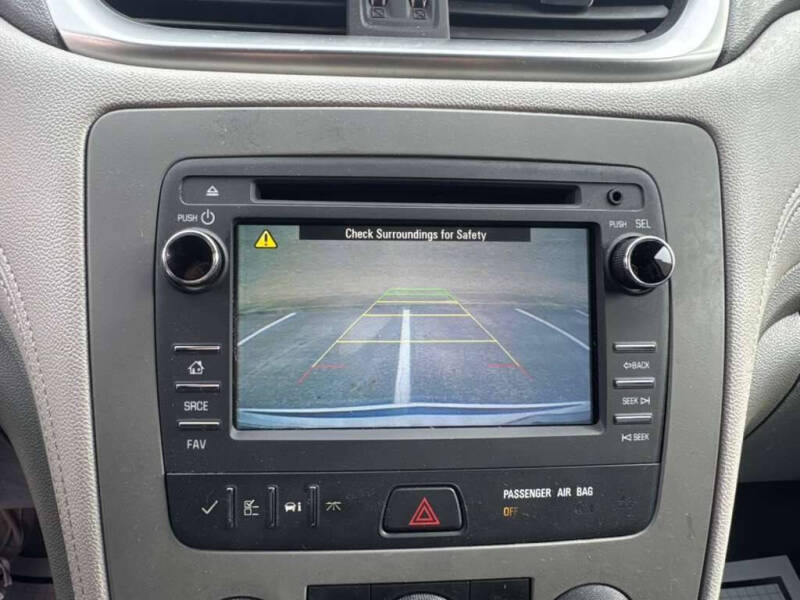 2017 Chevrolet Traverse LS