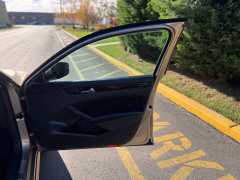 2015 Volkswagen Passat 2.0L TDI SEL Premium