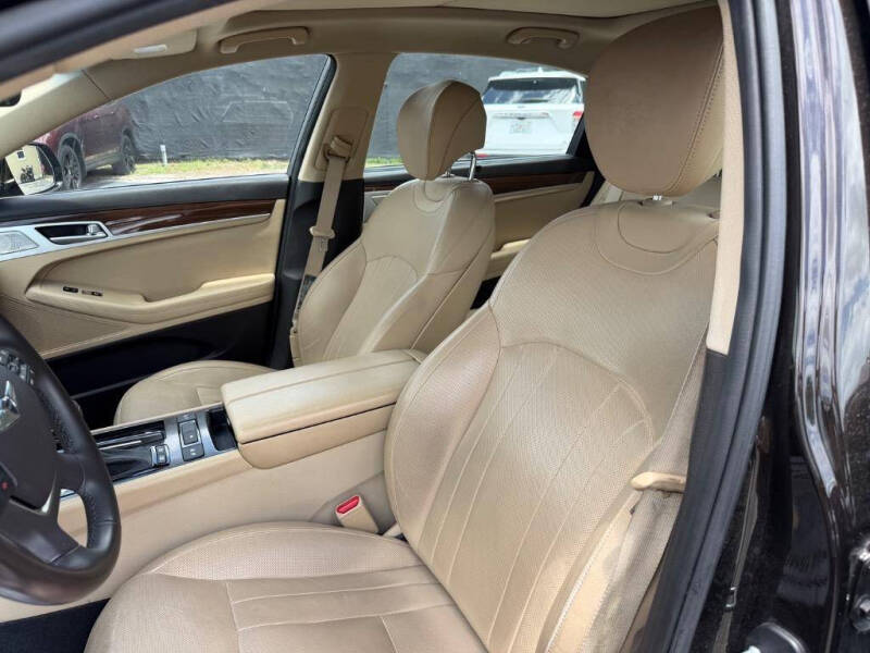 2018 Genesis G80