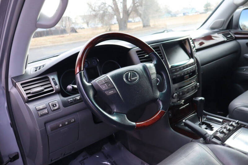 2010 Lexus LX 570