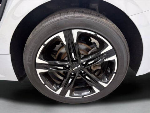 2022 Kia K5