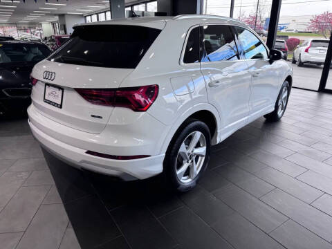 2021 Audi Q3 quattro Premium 40 TFSI