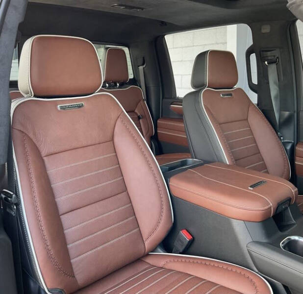 2025 GMC Sierra 3500HD