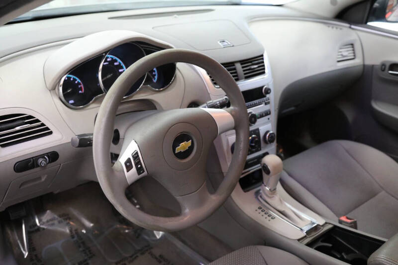 2011 Chevrolet Malibu LS
