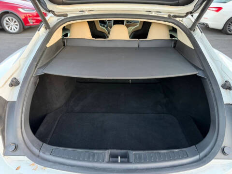 2016 Tesla Model S