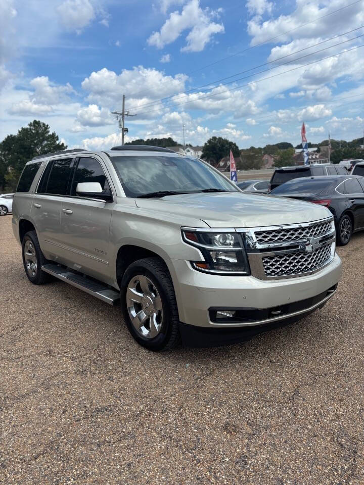 2017 Chevrolet Tahoe LT's photo