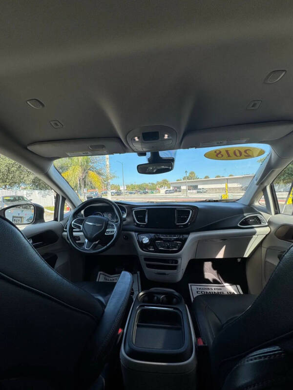 2018 Chrysler Pacifica Touring L