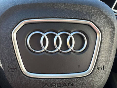 2025 Audi Q3 quattro S line Premium 45 TFSI